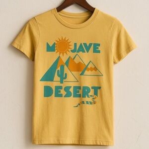 Junk Food Mojave Desert Graphic Tee Shirt Women XS Yellow Retro Vintage Style
